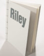 Riley, Unikatbuch von Katharina Lutz, Klasse Prof. Sybille Schmitz